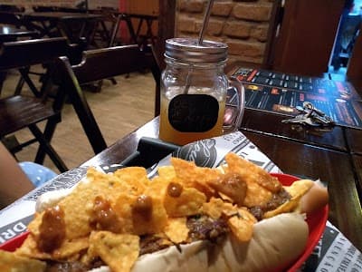 Louie's Gourmet Hot Dog - Foto 7