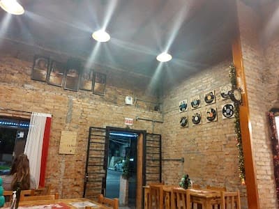 Margherita Pizza & Wine Bar - Foto 8
