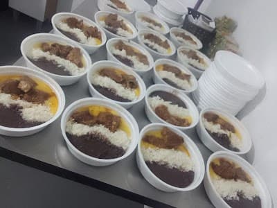 É de Casa marmitaria - Foto 2