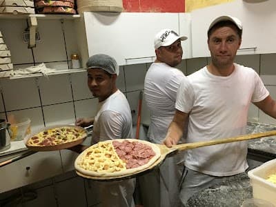 Pizzaria Emanuelly - Foto 8