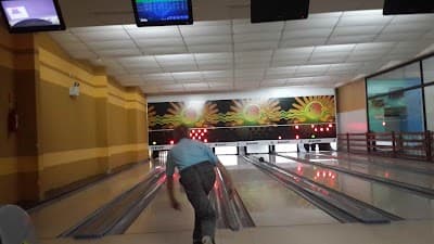 Pizza Bowling Tubarão - Foto 3
