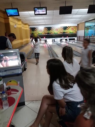 Pizza Bowling Tubarão - Foto 6