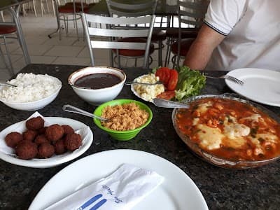 Estacionamento Do Restaurante Pratos Da Glória - Foto 4