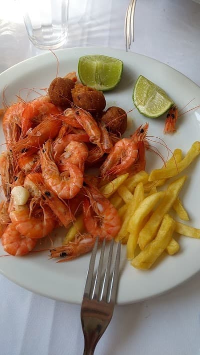 Estacionamento Do Restaurante Pratos Da Glória - Foto 6