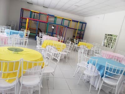 Clube Mercês Santa Felicidade - Foto 5