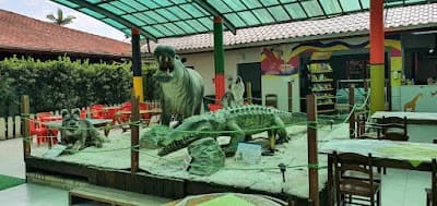 Restaurante Arca de Noé Zoo Pomerode - Foto 2