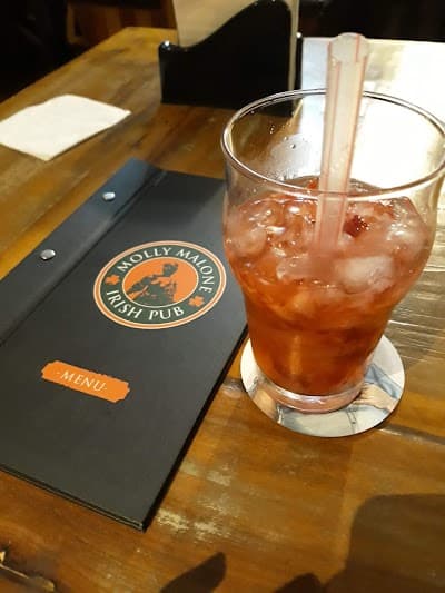 Molly Malone Irish Pub - pub irlandes - Foto 2