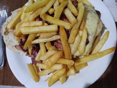 Adri Lanches - Foto 2