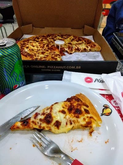 Pizza Hut - Foto 10