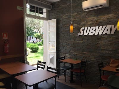 Subway - Foto 3