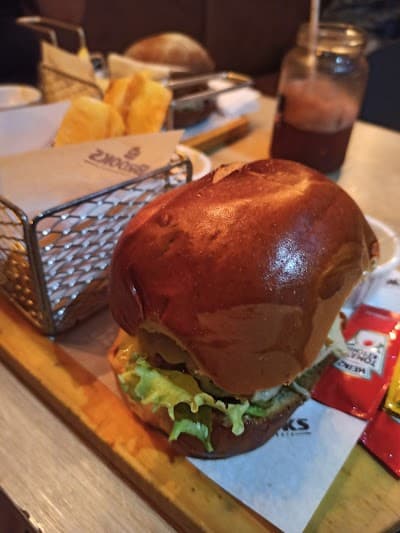 Brooks Hamburgueria - Foto 2