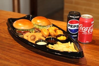 Bomf's Burger Hamburgueria - Foto 1