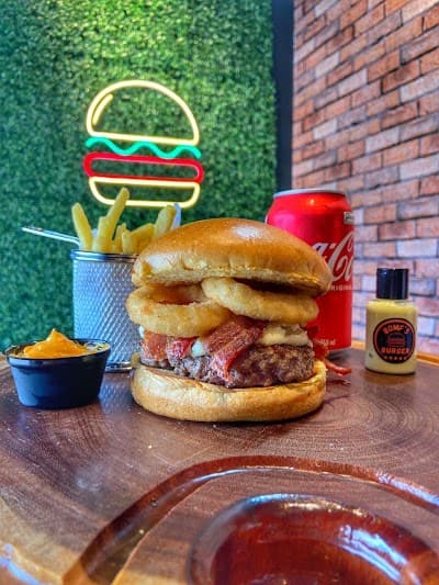 Bomf's Burger Hamburgueria - Foto 9