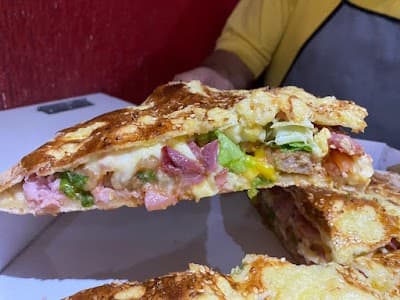 Yany Pizzaria e Esfiharia - Foto 5