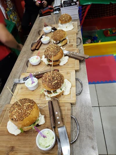 HamGourmet Hamburgueria Temática - Foto 10