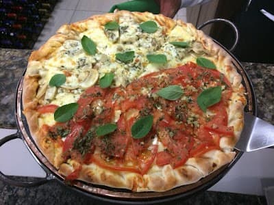 Pizzeria Taverna's - Foto 6