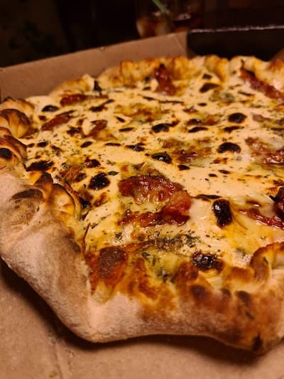 CaBrasi Pizzeria - Foto 8