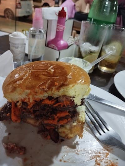 Tentação Lanches e Porções - Foto 3