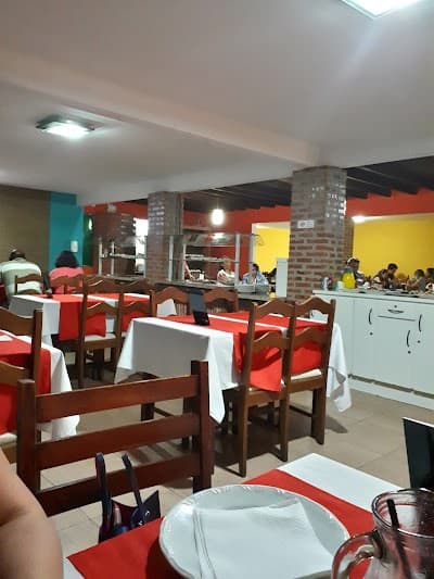 Júlia Pizzaria - Foto 4