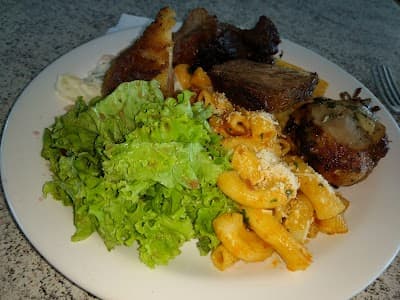 Irmãos de Paula Restaurante e Churrascaria - Foto 2