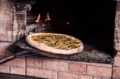 Pizza Mania Delivery - R. Uruguai - Foto 6