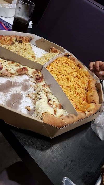Pizza Mania Delivery - R. Uruguai - Foto 10