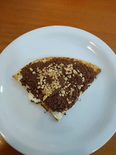 Pizzaria Quatro Queijos - Foto 8