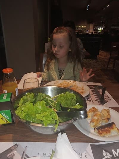 Belgrano Restaurante e Pizzaria - Almoço Buffet Livre e Jantar Pizza, Massa, Sushi, Frios, Saladas - Foto 10