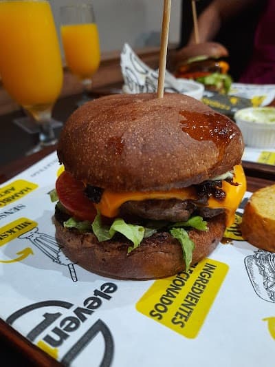 Eleven Burgers - Foto 4