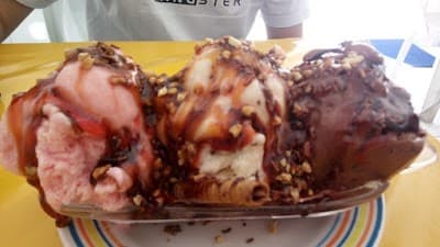 SORVETERIA E DOCERIA ÉVELYN - Foto 3