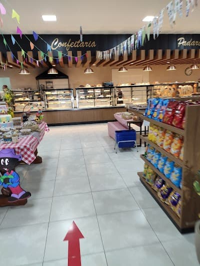 Padaria e Confeitaria Prestígio • Rau - Foto 2