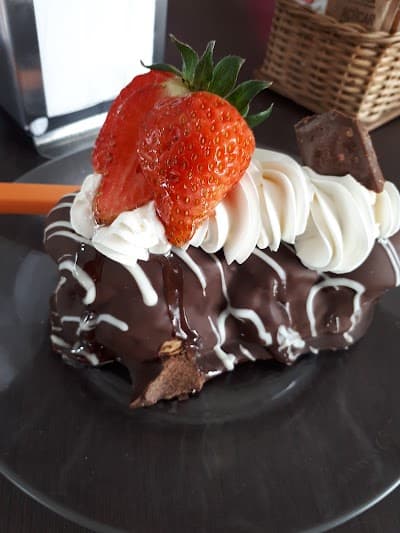 Padaria e Confeitaria Prestígio • Rau - Foto 9