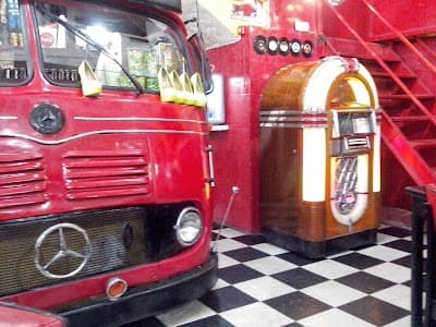 Pizzaria Ferraz - Foto 8