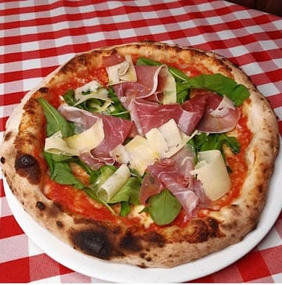 Chris Trattoria e Pizzaria - Foto 8