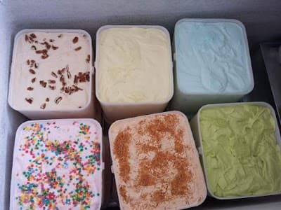 Meg Lanches , Sorvetes e açaí - Foto 2