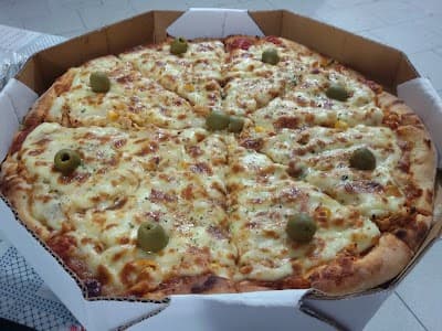 La Cena Pizzeria - Foto 2
