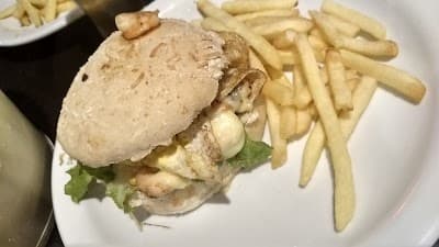 Sorveteria, Pub e Burgueria Beira Mar - Foto 3