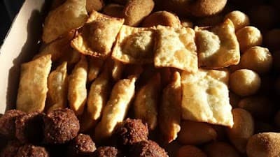Coxitas Douradas - Foto 3