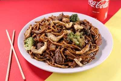 2 Pandas - Yakissobas e Pokeburguers - Foto 2