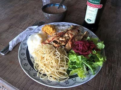 Família Cisinha - Restaurante e Pousada - Foto 2