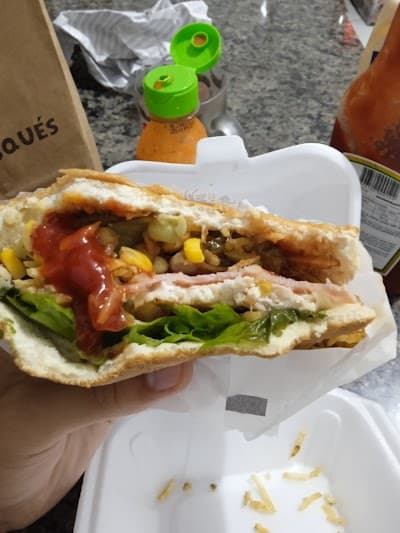 Si Qués Qués Hamburgueria - Foto 3