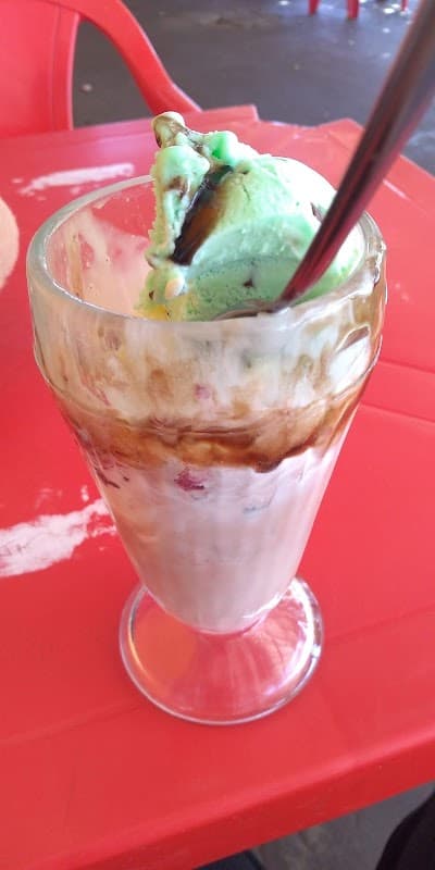 QUERO QUERO LANCHES & SORVETES - Foto 4