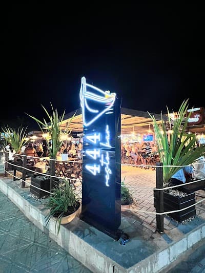 444 Resto Bar - Foto 10