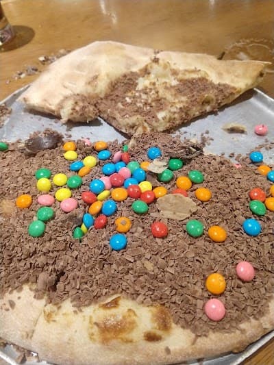 Pizzaria Quatro Queijos Ponta de Baixo - Foto 4
