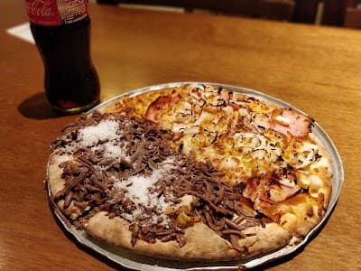 Pizzaria Quatro Queijos Ponta de Baixo - Foto 6