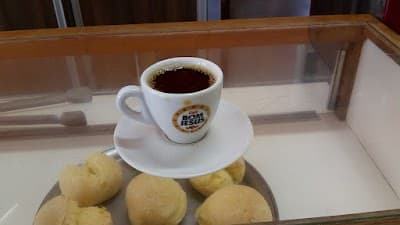 Padaria e Confeitaria Brasil - Foto 2