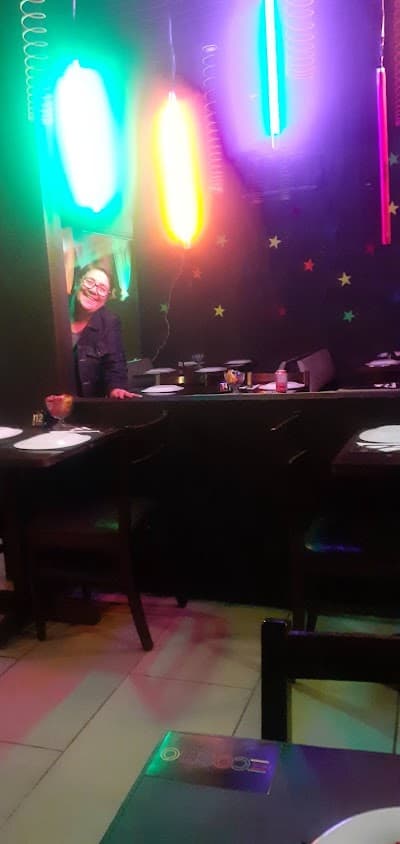 Cosmo Burger & Pizza - Foto 10