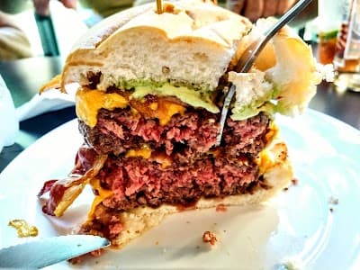 Bruttus Burger Barueri - Foto 9