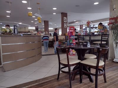 Panificadora e Pizzaria D'manú Itajaí - Foto 3