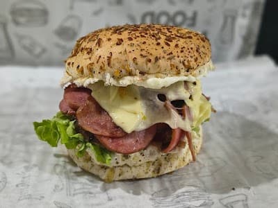 TURPIAL BURGER - Foto 1